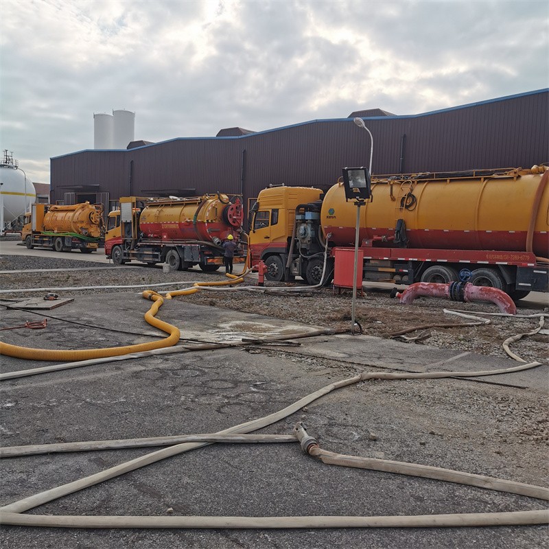 康马污水池清理